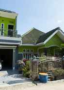 EXTERIOR_BUILDING Rina Guest House Syariah