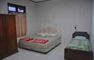 Bedroom 7 Pondok Ganda