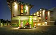 Exterior 3 POP! Hotel Kuta Beach