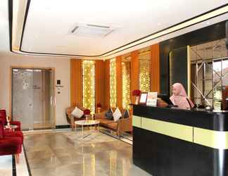 Lobi 2 Arabia Style Hotel Wahid Hasyim Managed by 3 Smart Hotel