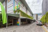 Exterior POP! Hotel Legian Dewi Sri