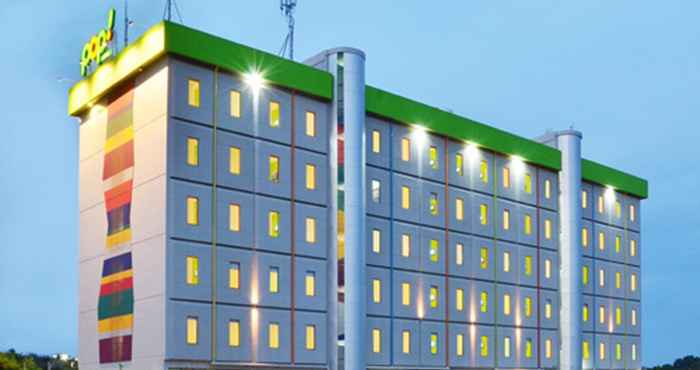 Exterior POP! Hotel Airport Jakarta