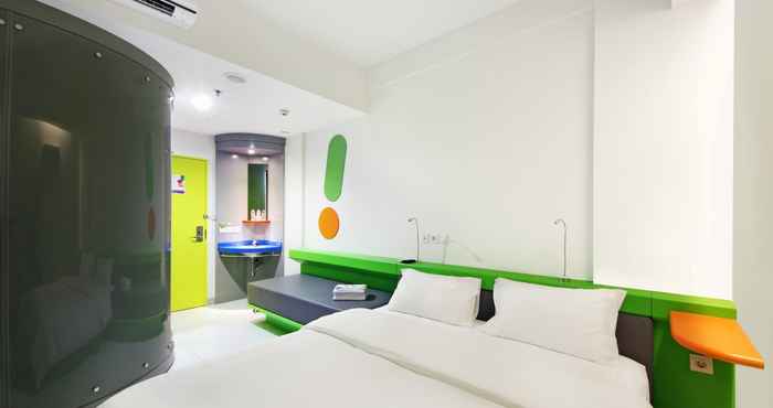 Kamar Tidur POP! Hotel Airport Jakarta