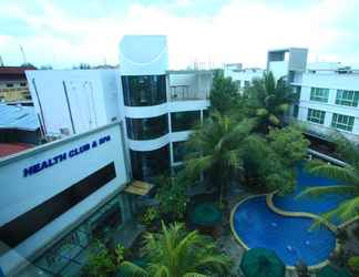 Luar Bangunan 2 Blue Sky Hotel Balikpapan