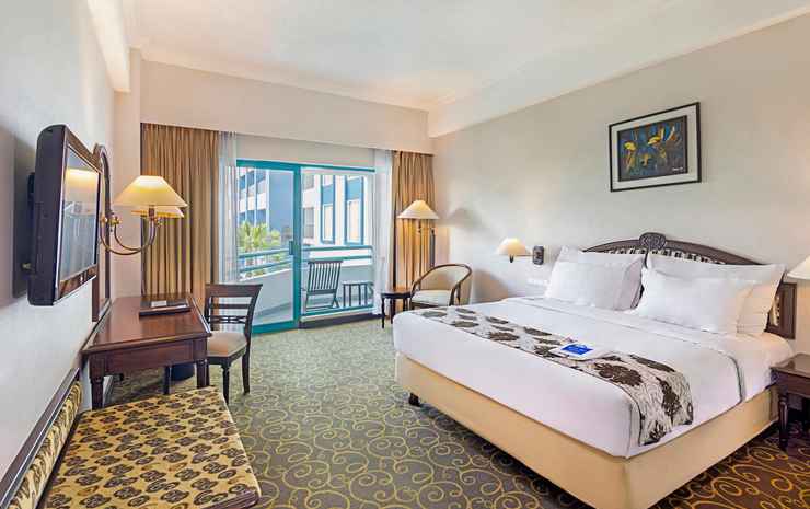 Blue Sky Hotel Balikpapan Balikpapan - Deluxe Double Bed (Room Only)