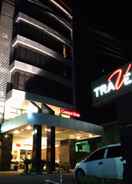 EXTERIOR_BUILDING Travello Hotel Manado