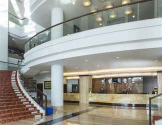 Lobby 2 CLARO Makassar