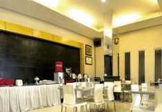 Restaurant 5 Hotel Central Kudus