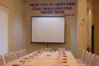 Functional Hall Hotel Central Kudus