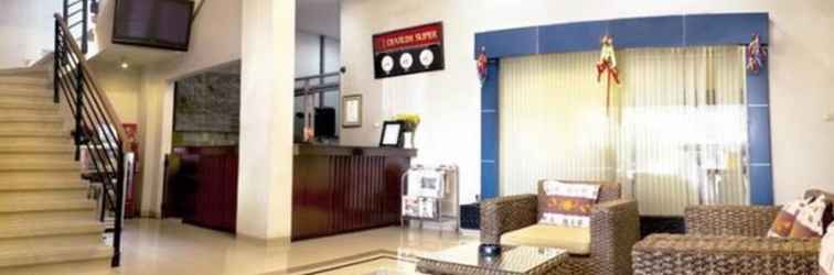 Lobby Hotel Central Kudus