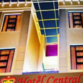 Exterior / Building 1 Hotel Central Kudus, Khách sạn Pizza Hut Delivery Getas Kudus