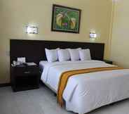 Bedroom 7 KHAS Parapat Hotel