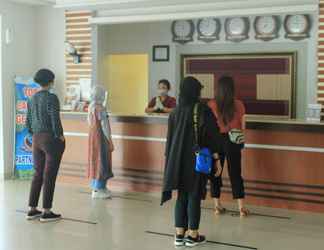 Lobby 2 KHAS Parapat Hotel