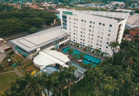 Exterior HARRIS Hotel Sentul City Bogor