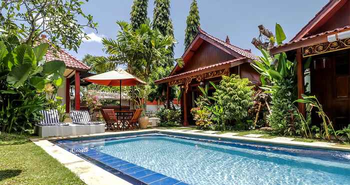 Swimming Pool OYO 2534 Villa Krisna Balangan