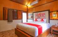 Bedroom 6 OYO 2534 Villa Krisna Balangan