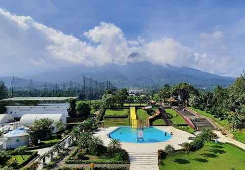 Nearby View and Attractions The Highland Park Resort Bogor