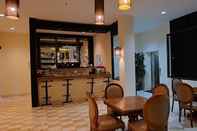 Bar, Cafe and Lounge The Highland Park Resort Bogor