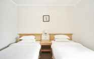 Kamar Tidur 6 Menumbing Heritage Hotel