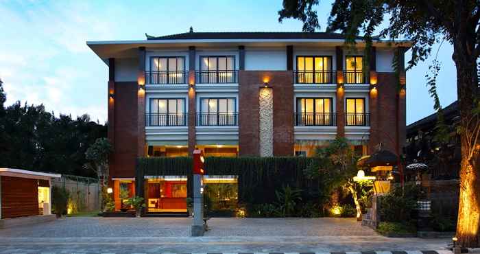 Luar Bangunan Grand Mirah Boutique Hotel