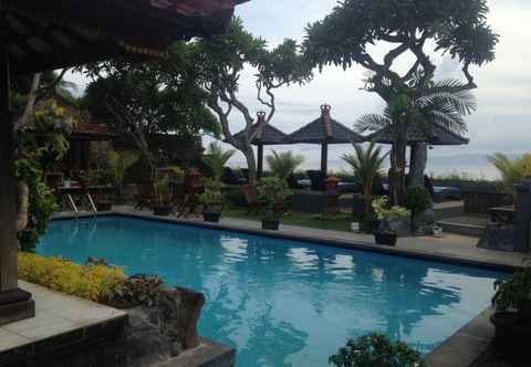 Swimming Pool Dewa Bharata Bungalow Candidasa