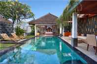 Swimming Pool Kunti Villas