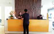 Lobi 6 Amaris Hotel Nagoya Hill Batam