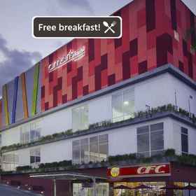 Exterior / Building 1 Amaris Hotel Ponorogo, Ponorogo Hotels