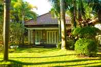 Bedroom Palm Beach Resort Jepara