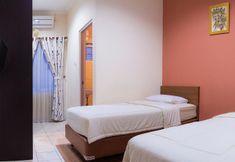 Bedroom 5 Lotus Hotel Bandung