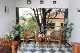 Hotel Bintang Redannte, Rp 495.000