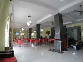 Lobby 4 Hotel Andalas Permai