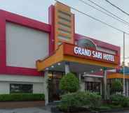 Exterior 3 Grand Sari Hotel 