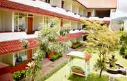 Exterior 4 Metropole Hotel Batu