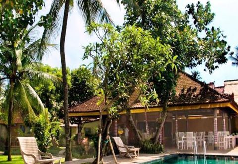 Swimming Pool D'Tunjung Resort & Spa
