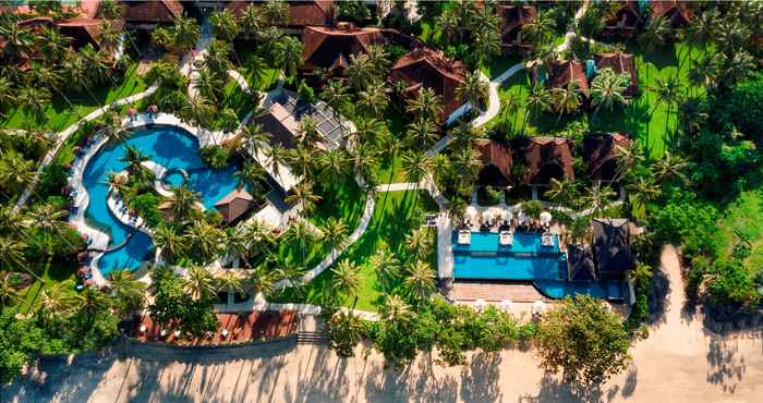 Điểm tham quan lân cận Holiday Resort Lombok