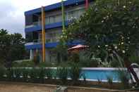 Exterior Jepara Beach Hotel 