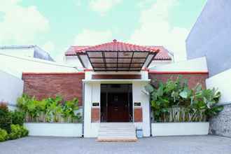 Exterior 4 Nova Guesthouse Syariah