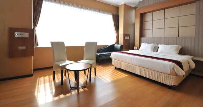 ห้องนอน IDEA's Hotel Jalan Ibrahim Adjie