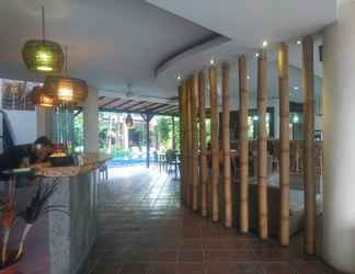 Lobby 2 Suris Boutique Hotel