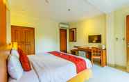 Kamar Tidur 4 Restu Bali Hotel