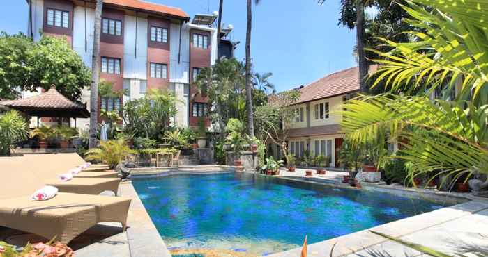 Swimming Pool Restu Bali Hotel