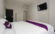 Kamar Tidur 4 Mega Hotel & Resort Puncak