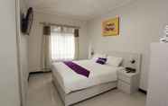 Kamar Tidur 3 Mega Hotel & Resort Puncak