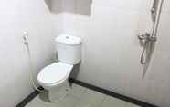 Toilet Kamar 2 Mega Hotel & Resort Puncak