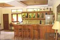 Bar, Kafe, dan Lounge Bali Golden Villas