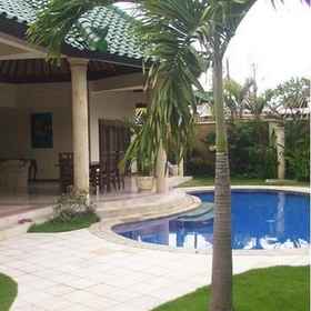 Bali Jade Villas 1, โรงแรม & ที่พัก Costa by Monsta