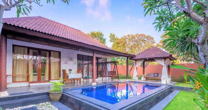 Kolam Renang Lavender Villa & Spa