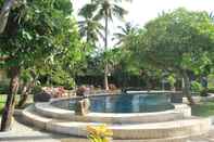Swimming Pool Hidden Paradise Cottages