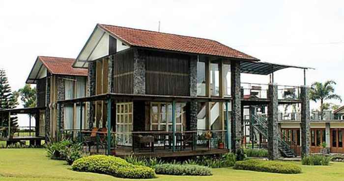 Exterior Villa Istana Bunga - Adelia